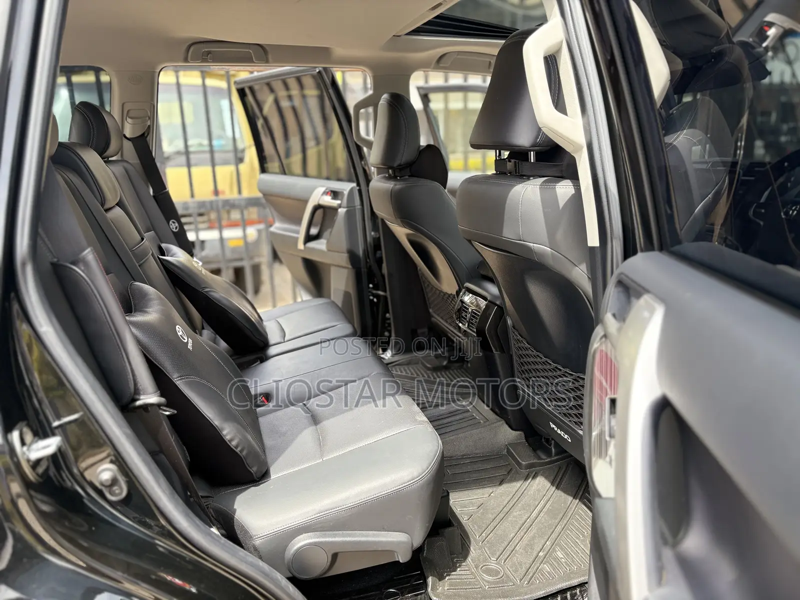 Toyota Land Cruiser Prado 2.7 2021 Black