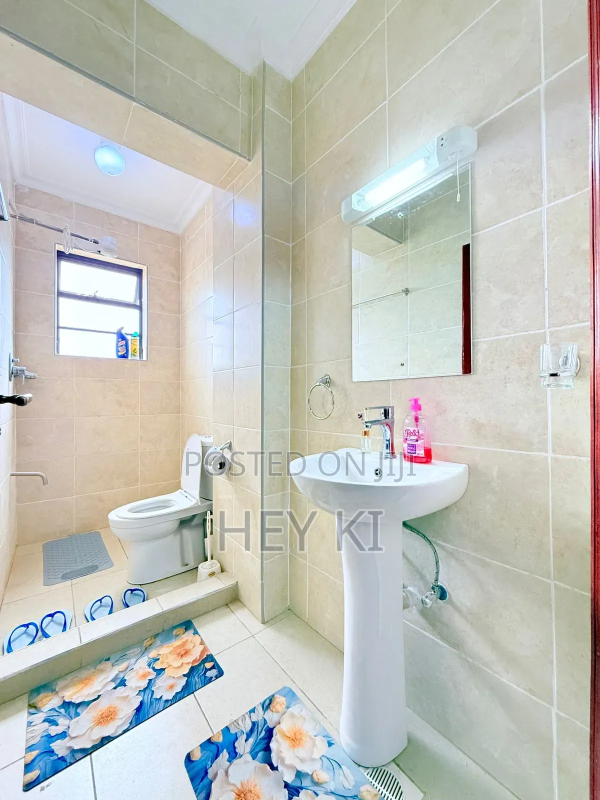 Spacious Two Bedroom Kamakis