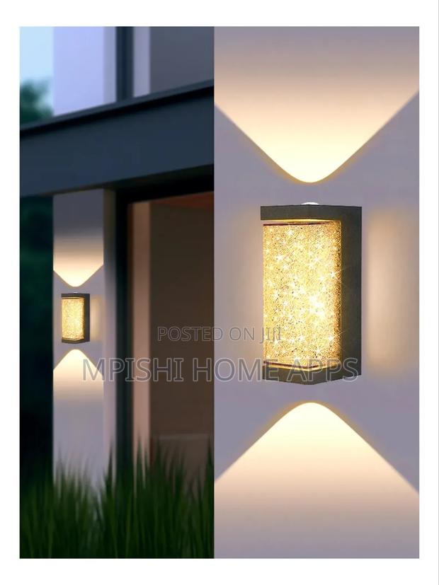 Led Outdoor Wall Light - thumbnail 2