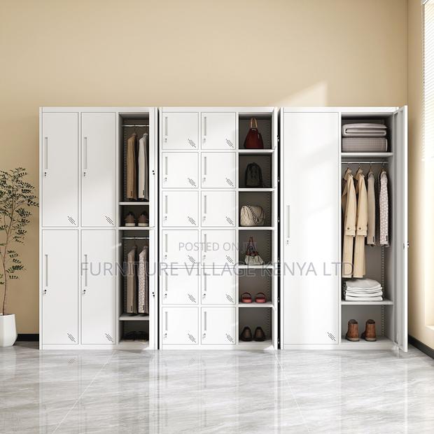 15-metal Storage Cabinet For Gym - thumbnail 3
