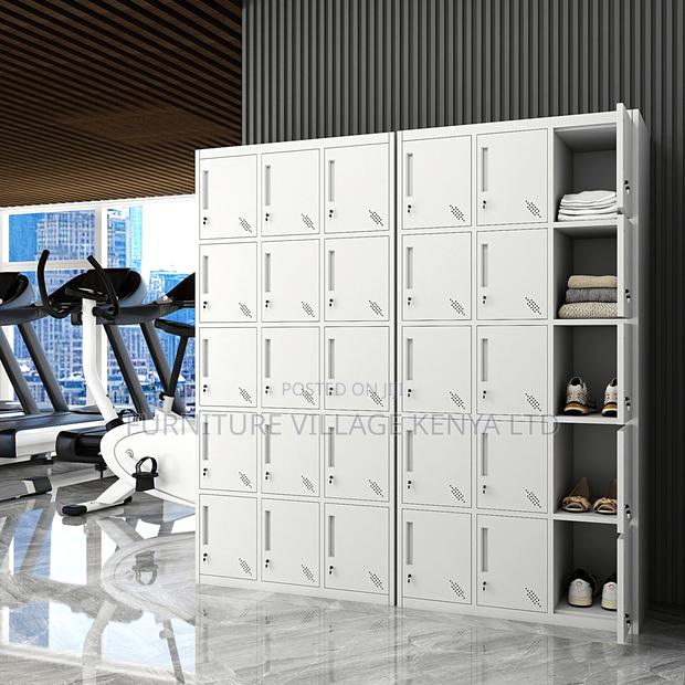 15-metal Storage Cabinet For Gym - thumbnail 5