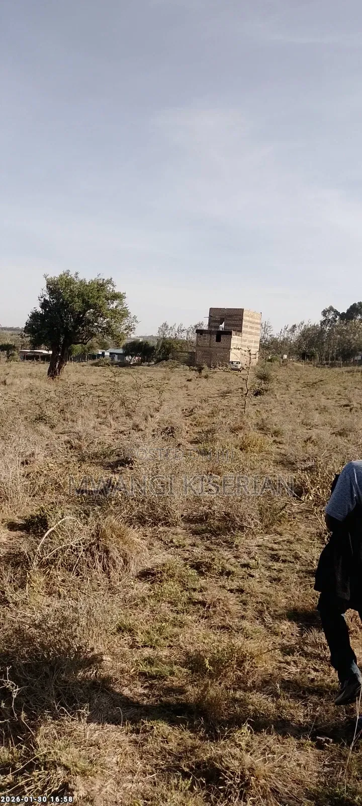 Plots in Kiserian 700mts From Tarmac
