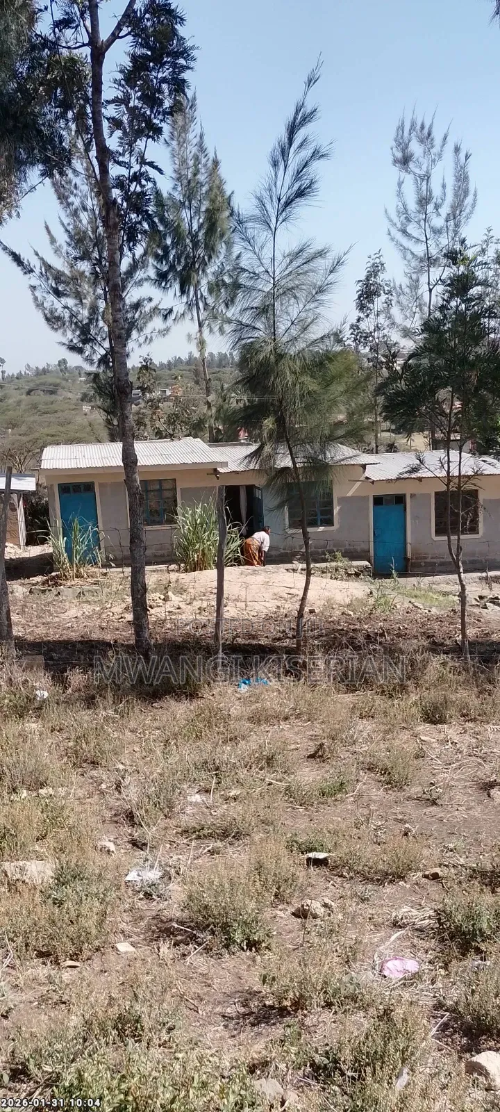 Plots in Kiserian 700mts From Tarmac