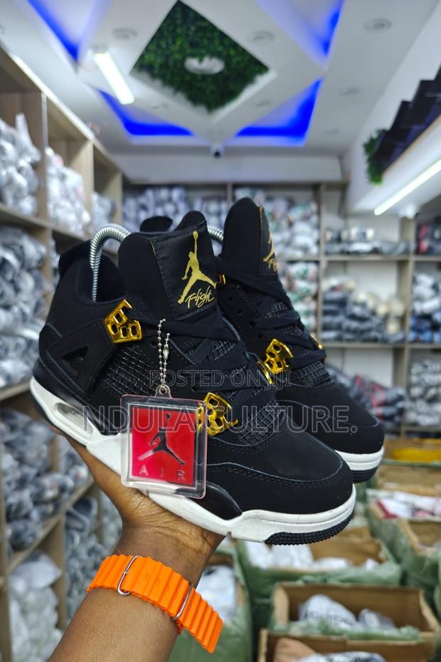 Air Jordan 4 - thumbnail 16