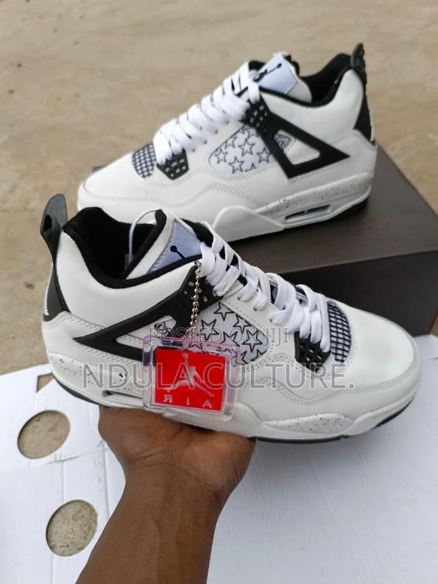 Air Jordan 4 - thumbnail 19