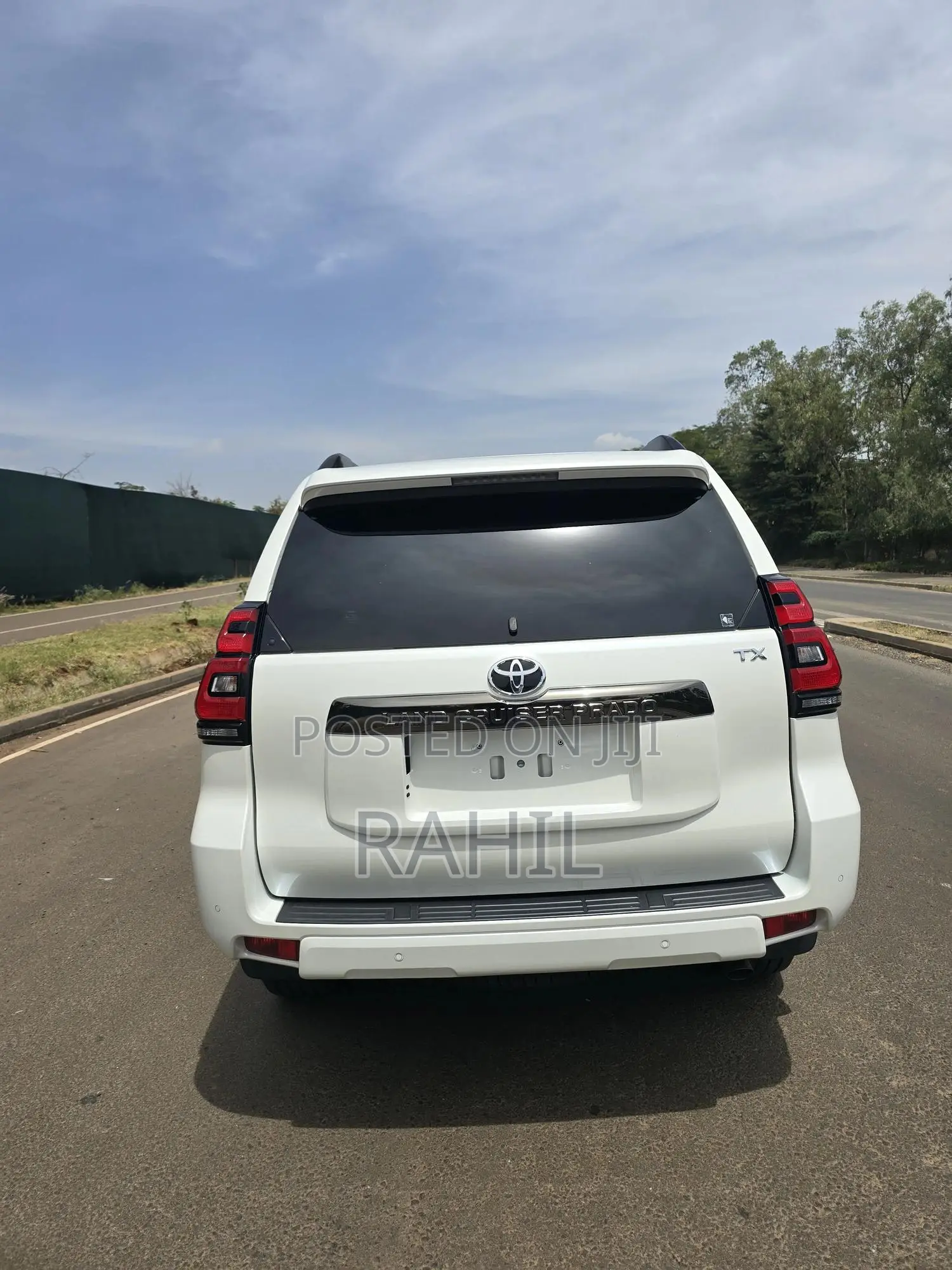 Toyota Land Cruiser Prado 2.8 2021 White