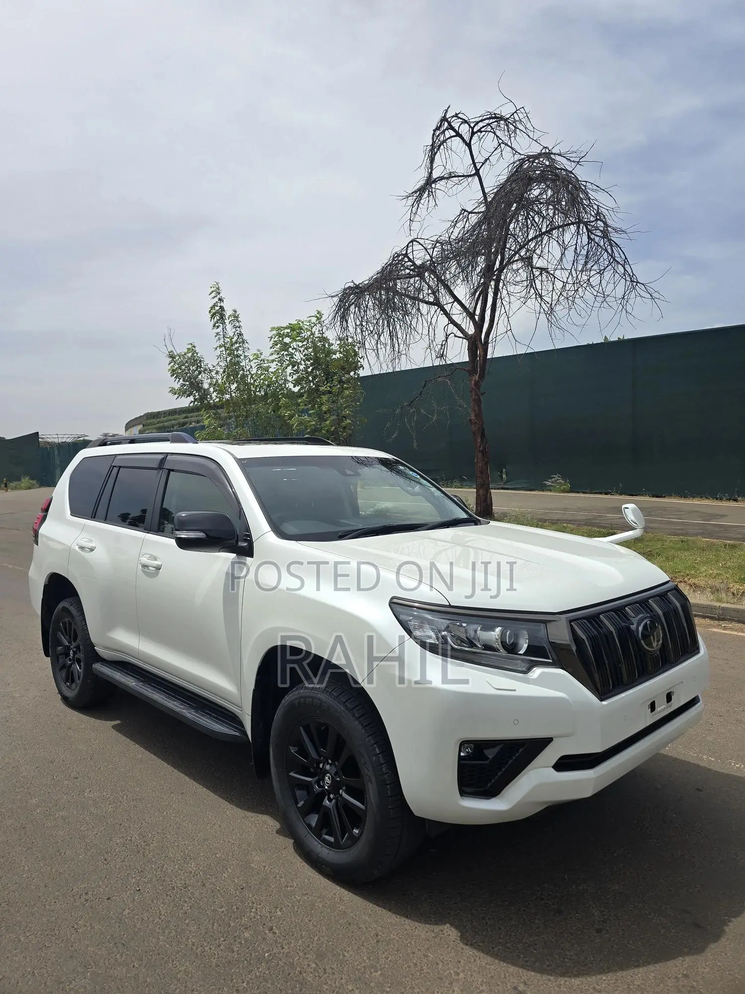 Toyota Land Cruiser Prado 2.8 2021 White