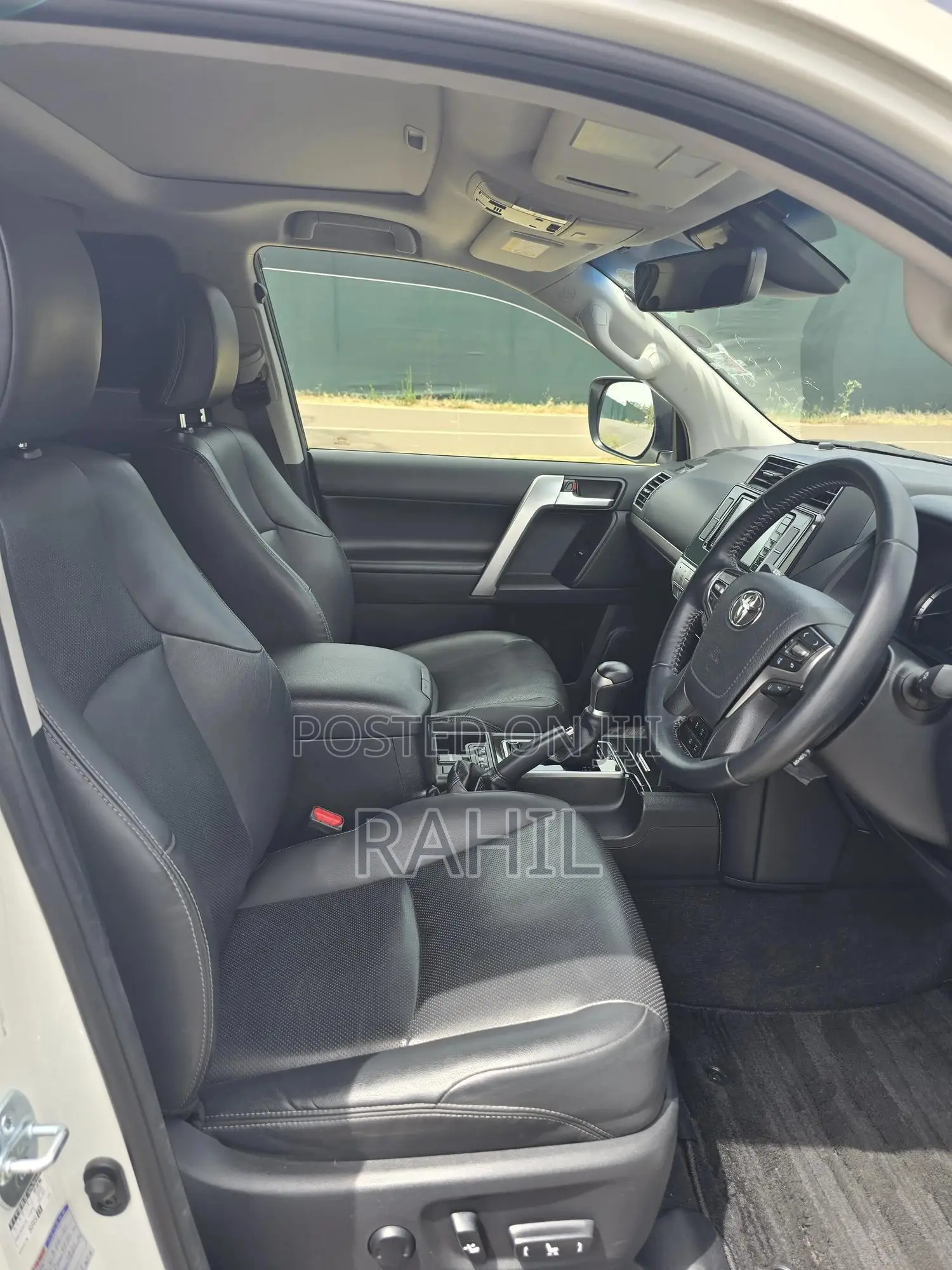 Toyota Land Cruiser Prado 2.8 2021 White