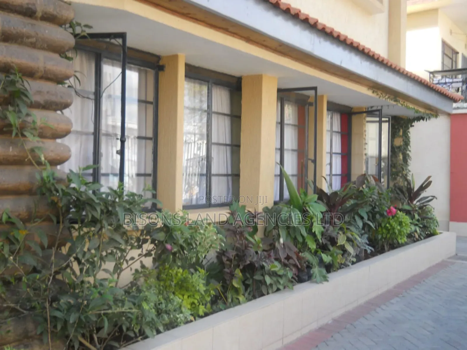 A Commercial 45bed Hotel for Sale