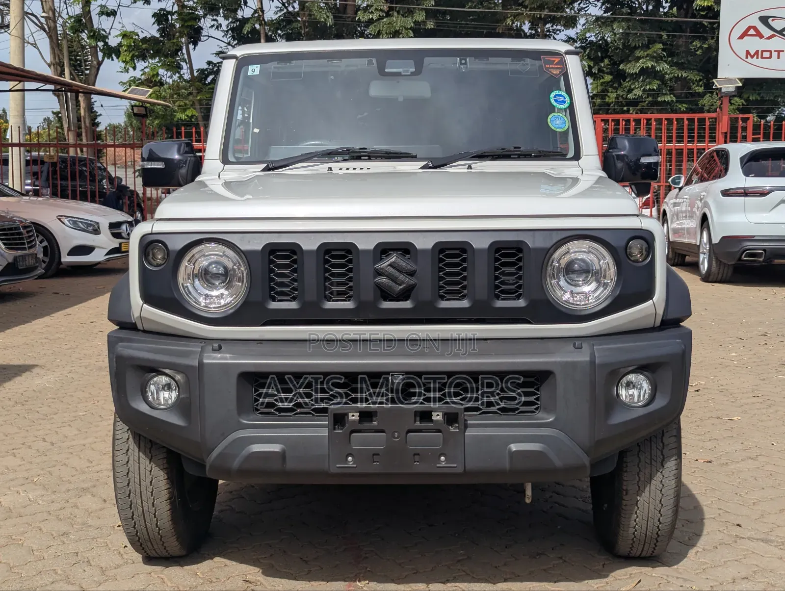 Suzuki Jimny 2018 White