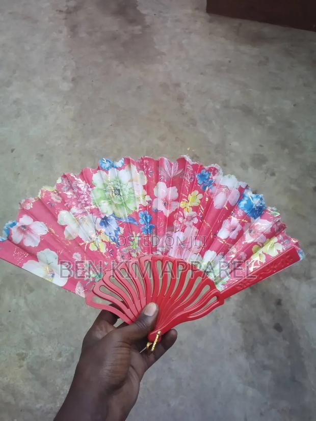 Hand Fans Fabric With Plastic Trimmings High Quality - thumbnail 9