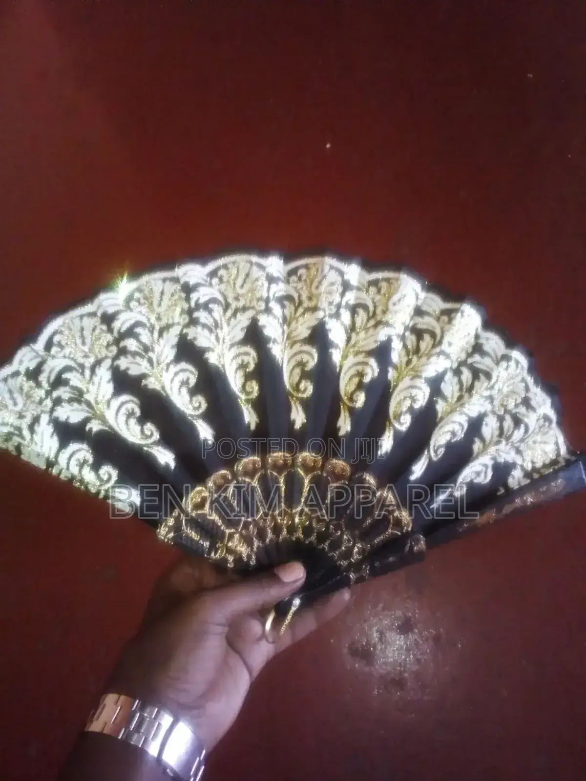 Hand Fans Fabric With Plastic Trimmings High Quality