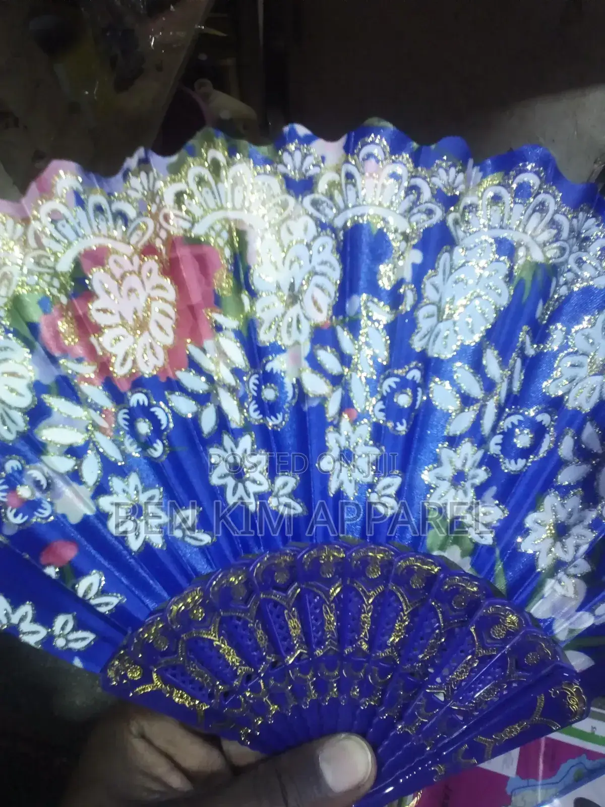Hand Fans Fabric With Plastic Trimmings High Quality