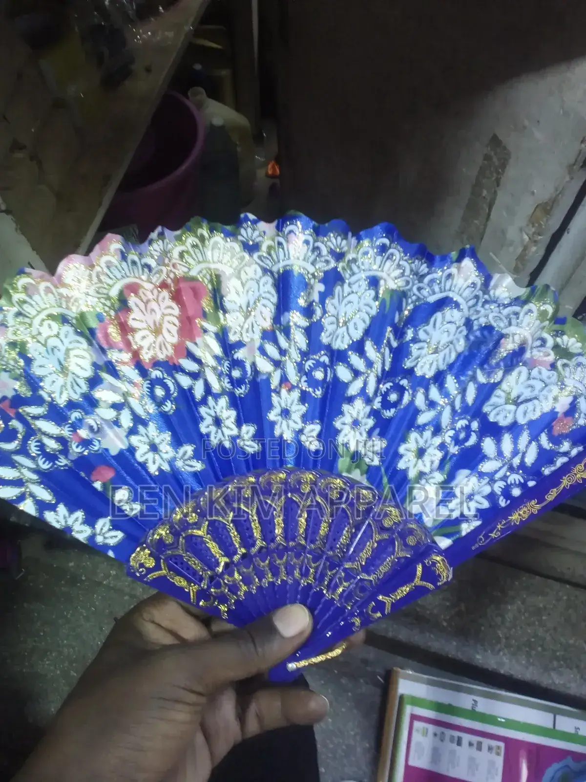 Hand Fans Fabric With Plastic Trimmings High Quality