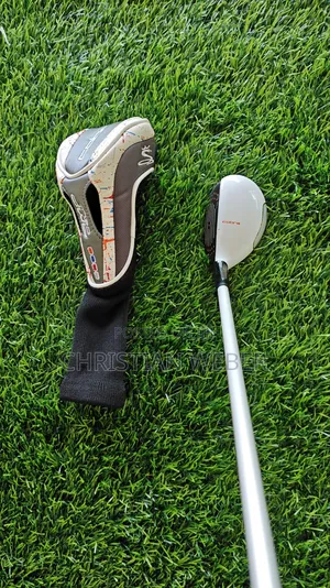 Cobra Amp Hybrid in Stiff Flex (Headcover Incl.)