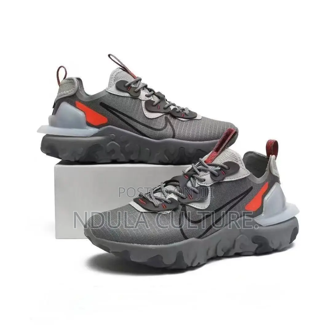 Nike React