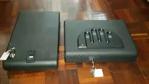 Fingerprint Portable Vault/Safe Uses 4 Aa Batteries