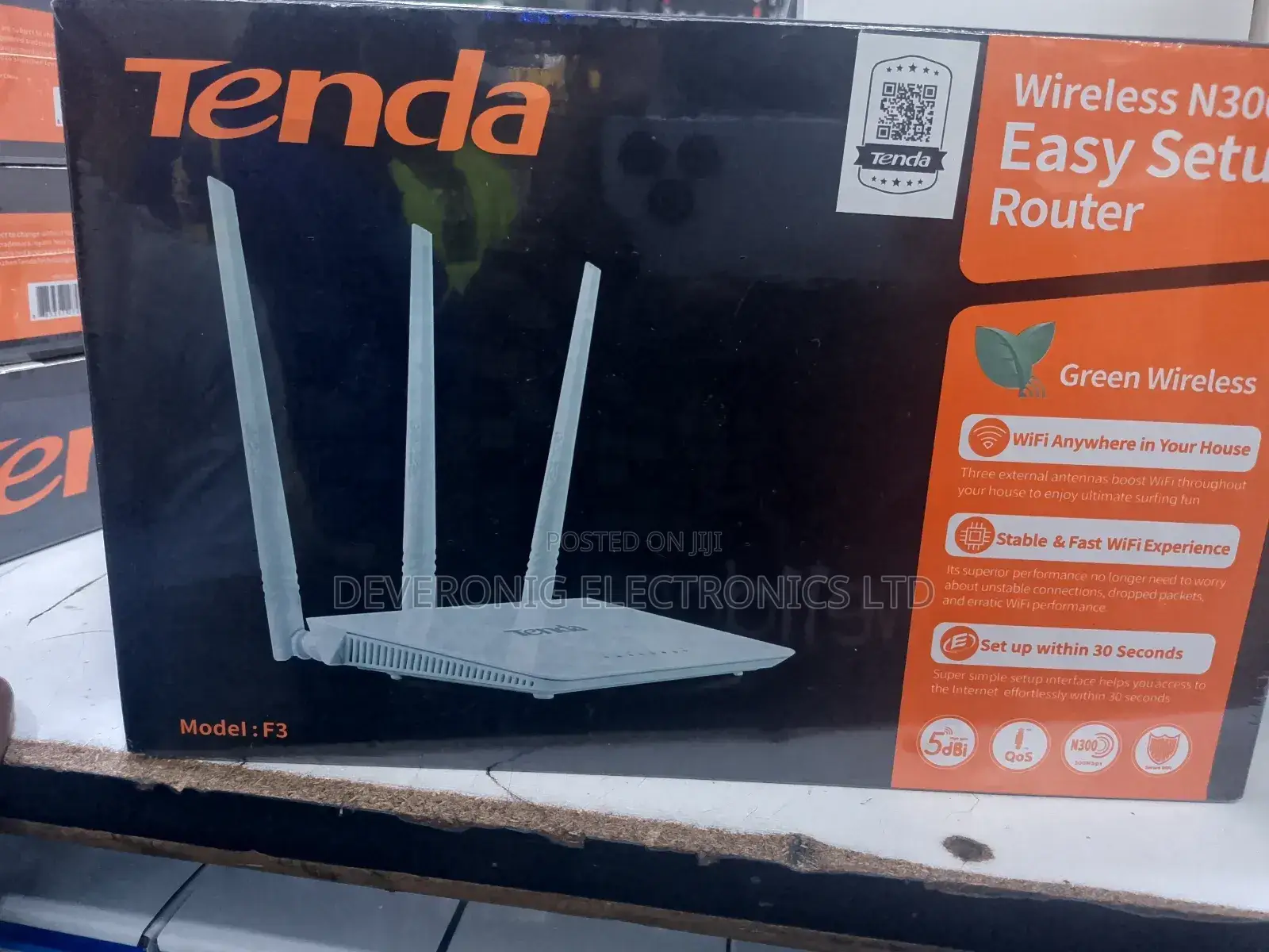 Tenda Router at 1900