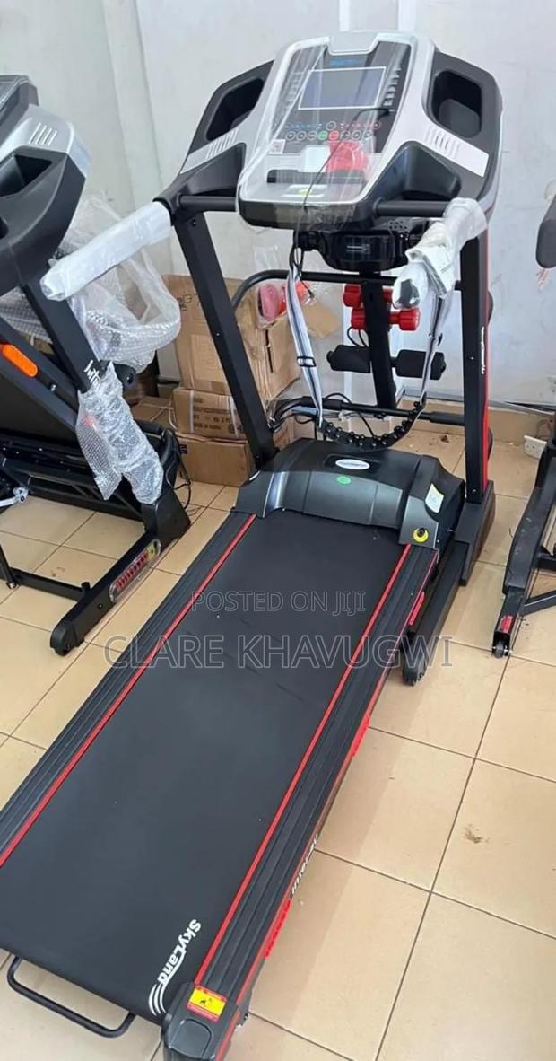 Intel 40 Skyland Treadmill - main view