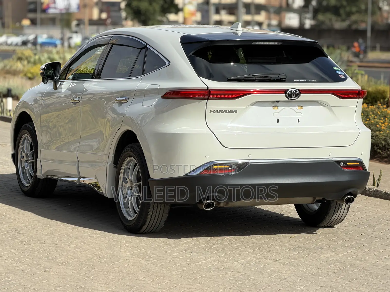 Toyota Harrier 2.0 2020 Pearl