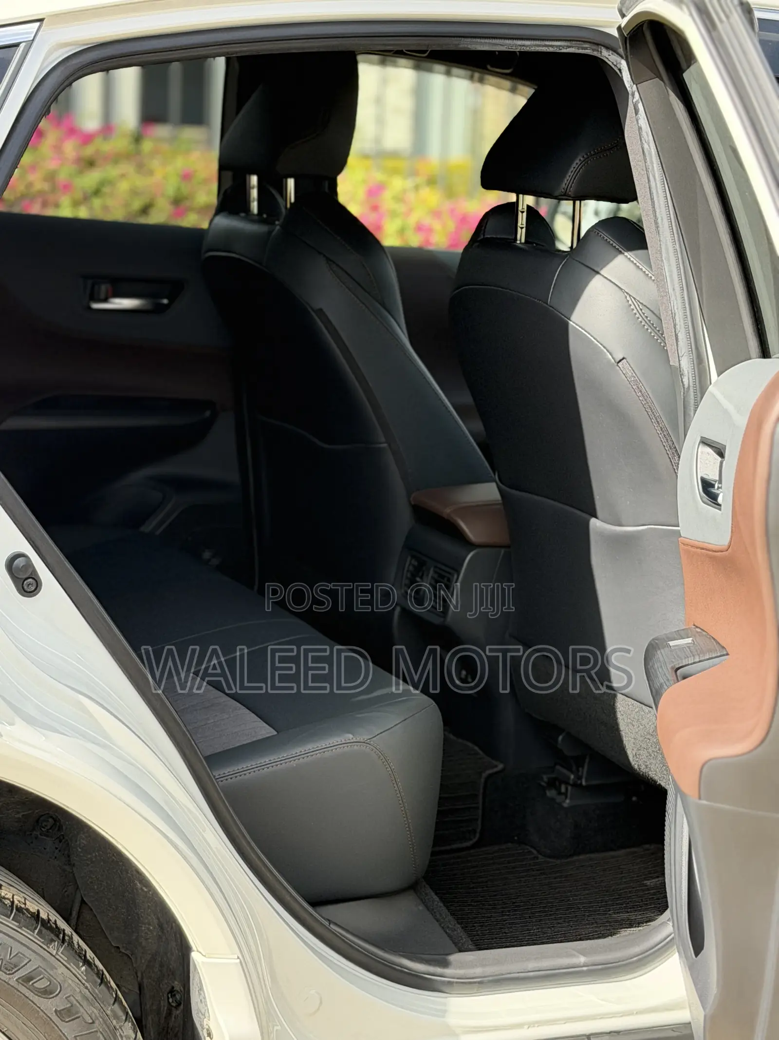 Toyota Harrier 2.0 2020 Pearl