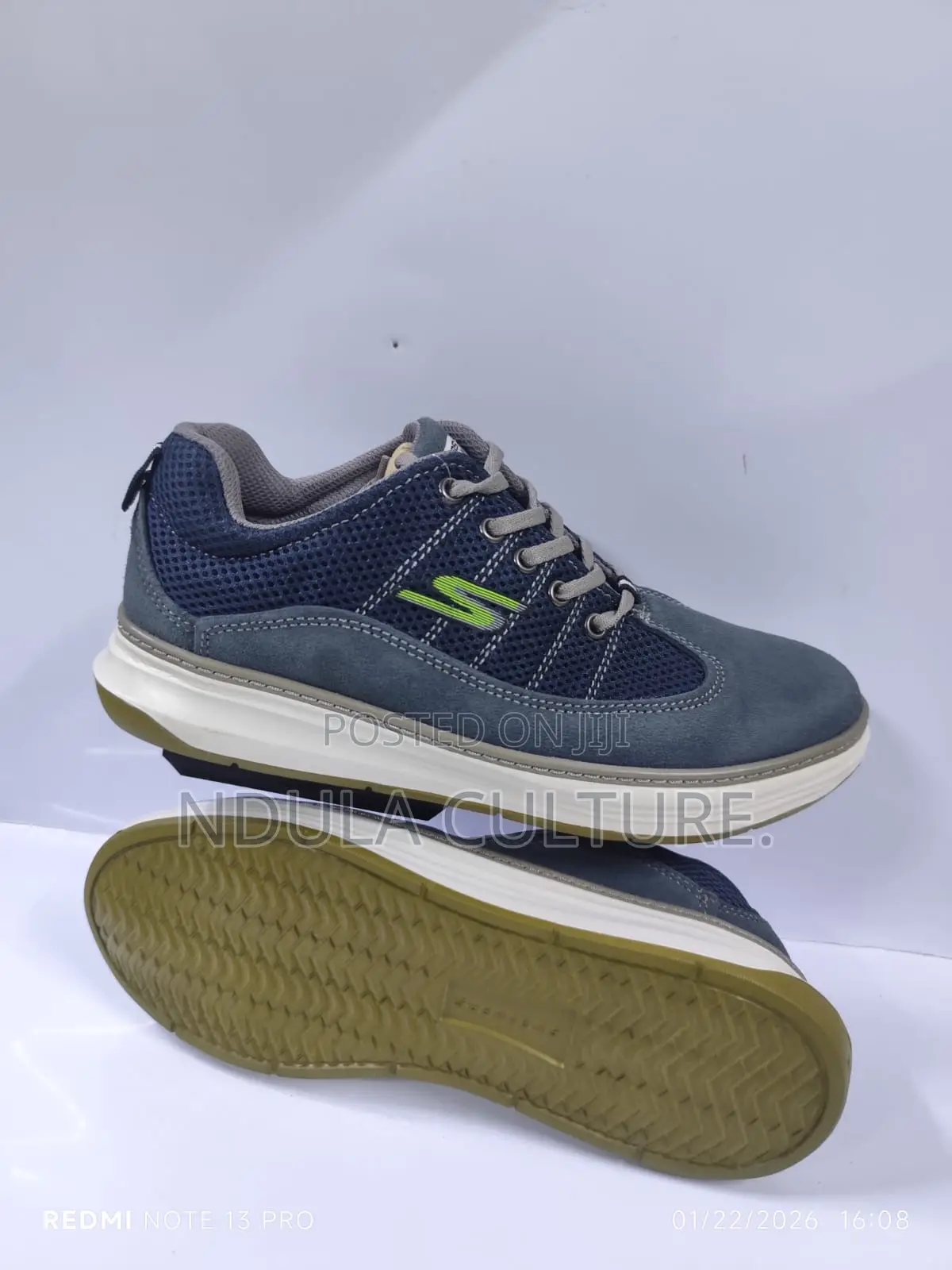 Skechers // Merrell Casuals