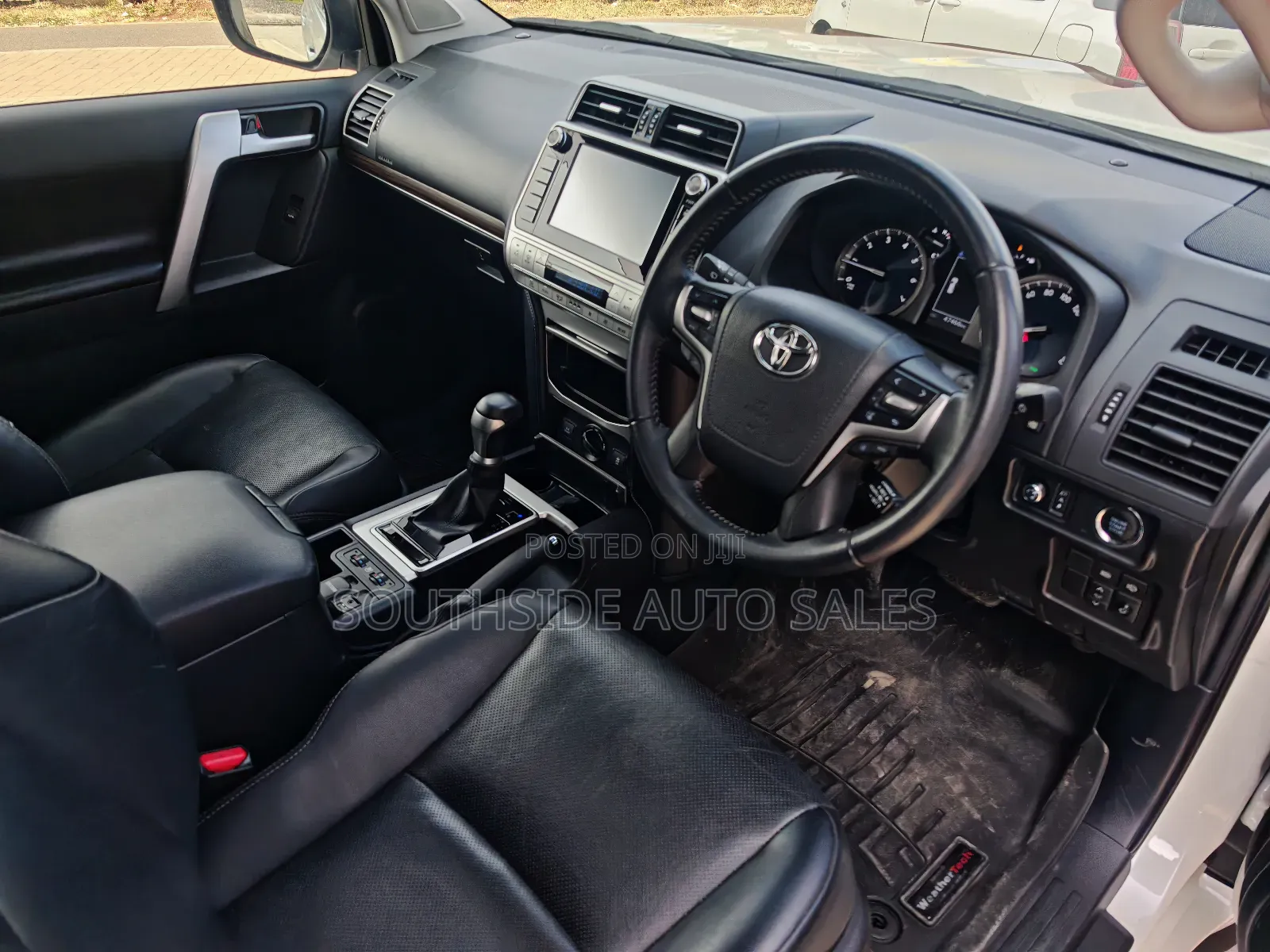 Toyota Land Cruiser Prado 2.7 2019 White