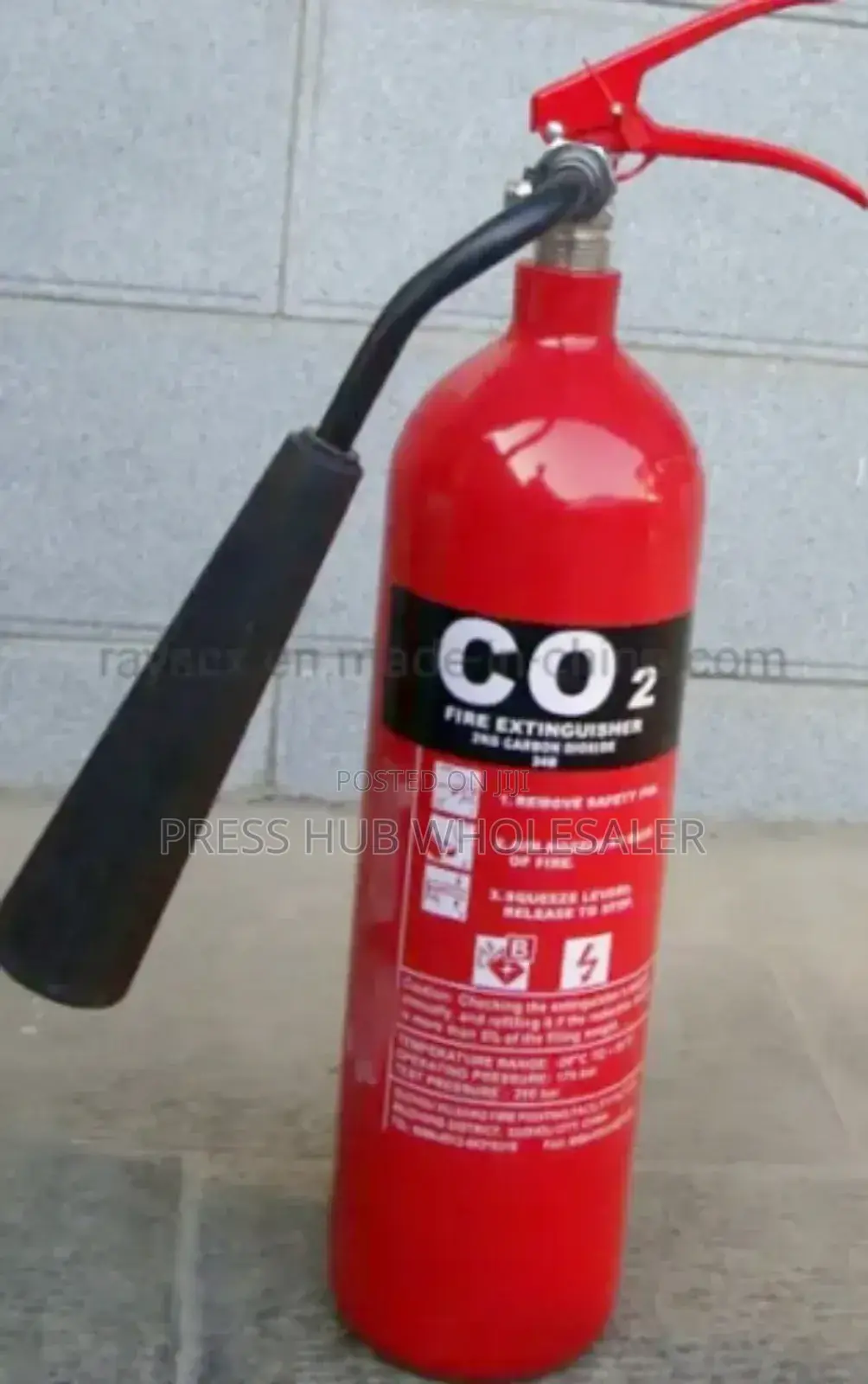 Edge 2kg Co2 Fire Extinguisher***