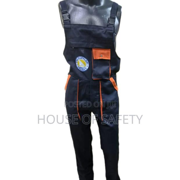 Sweaty Hiking Dungaree - thumbnail 2