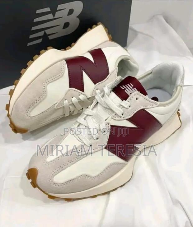 New Balance 1000 and 9060 - thumbnail 16
