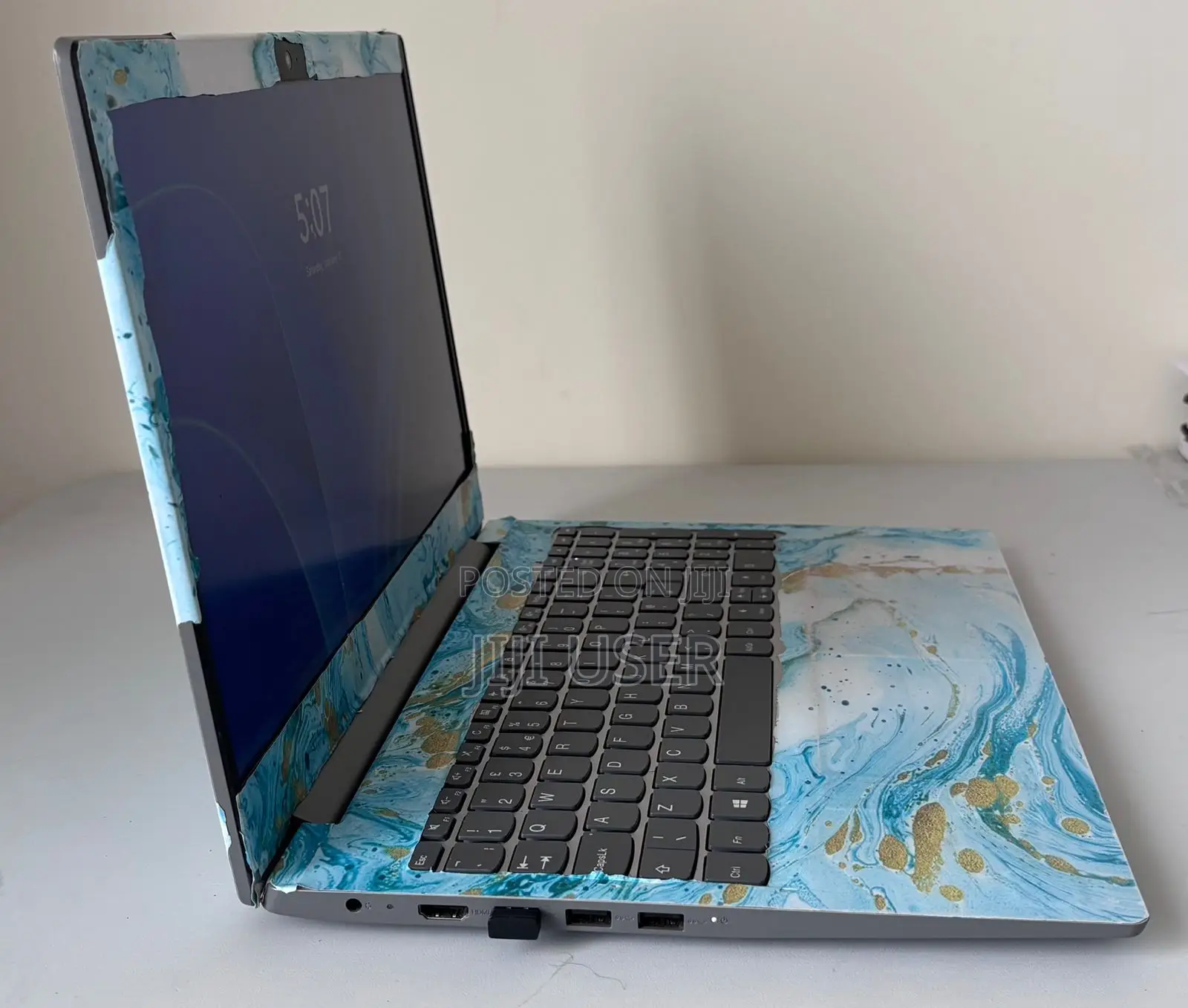 Laptop Lenovo Ideapad 3 4GB Intel Celeron SSD 1T