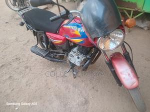 Bajaj Boxer 2021 Red - main view