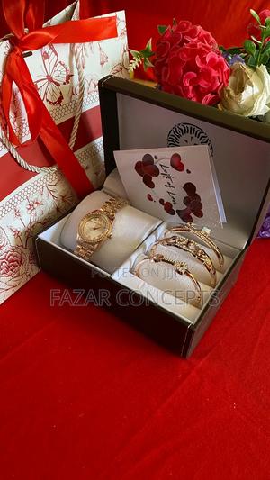 Valentines Gift Set For Ladies - main view