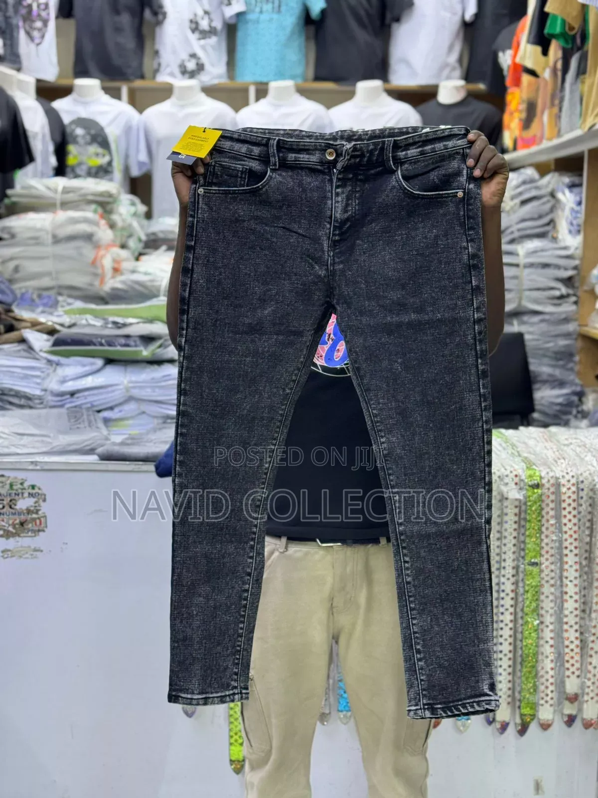 Plain Jeans