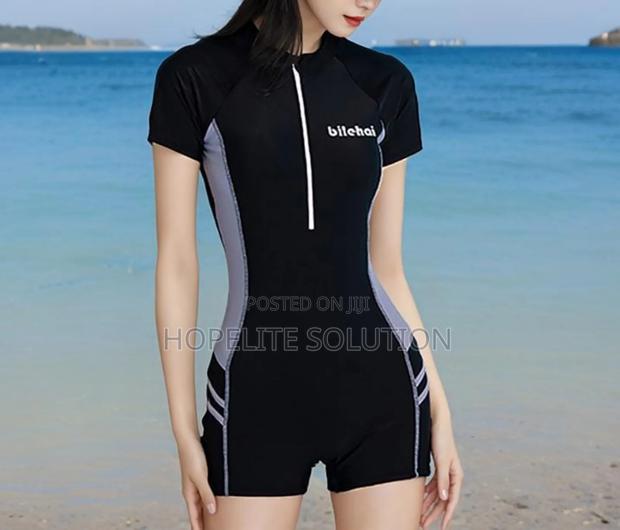 High Quality Teen Girls Swimming Costume