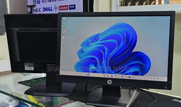 Hp P19b G4 Monitor – Hdmi Vga | Clear Reliable Display