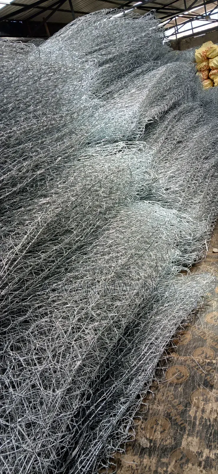 Galvanised Gabion Boxes (1×1×2)M
