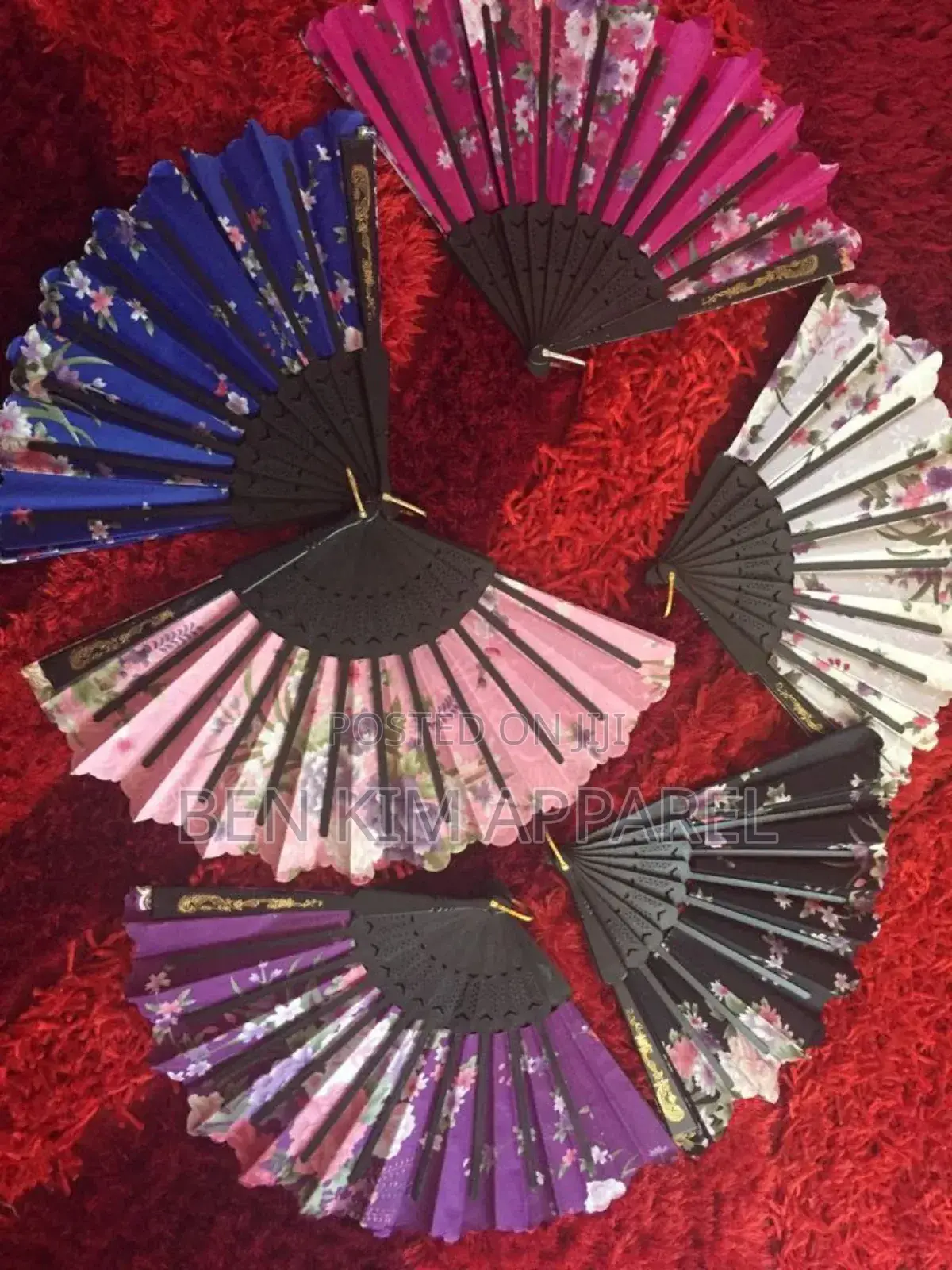 Hand Fans Fabric With Plastic Trimmings High Quality
