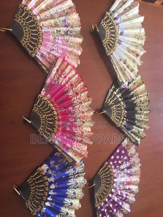 Hand Fans Fabric With Plastic Trimmings High Quality - thumbnail 4