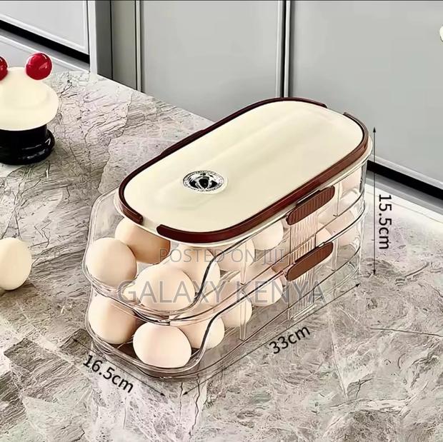Acrylic Stackable Automatic Sliding/Rolling Egg Storage Box/Egg Tray - thumbnail 2