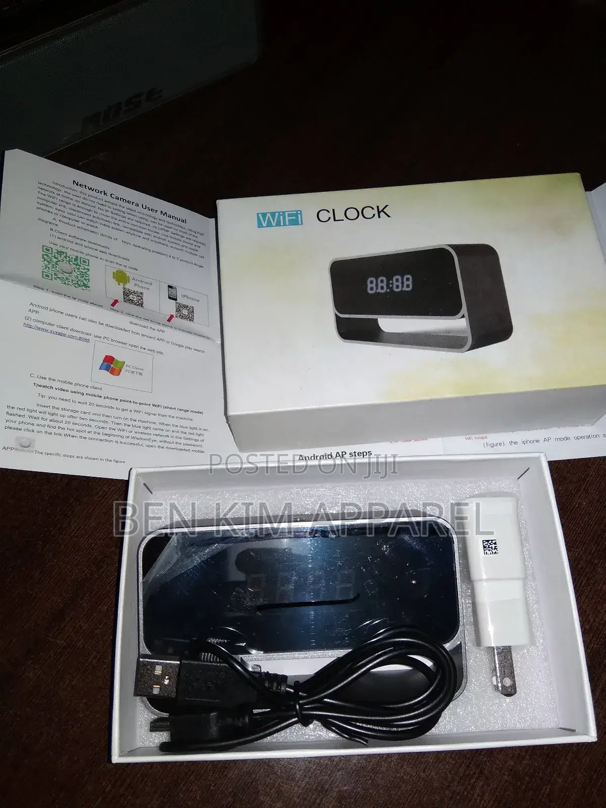 CCTV Wifi Clock With Secret Surveillance Camers