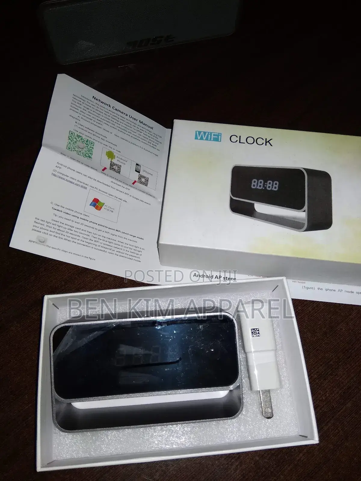 CCTV Wifi Clock With Secret Surveillance Camers
