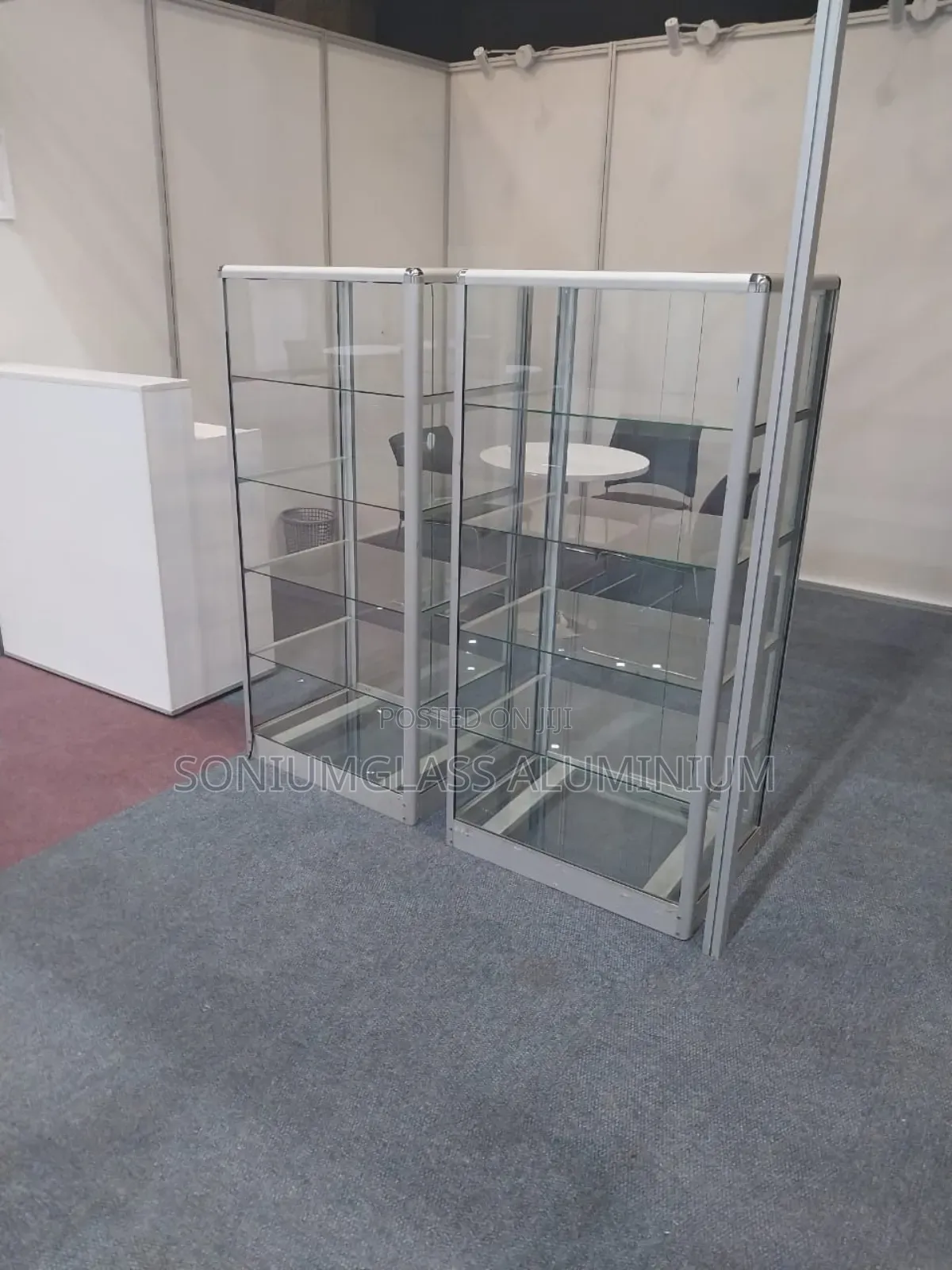 Glass Display
