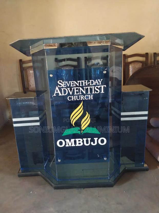 Glass Pulpits