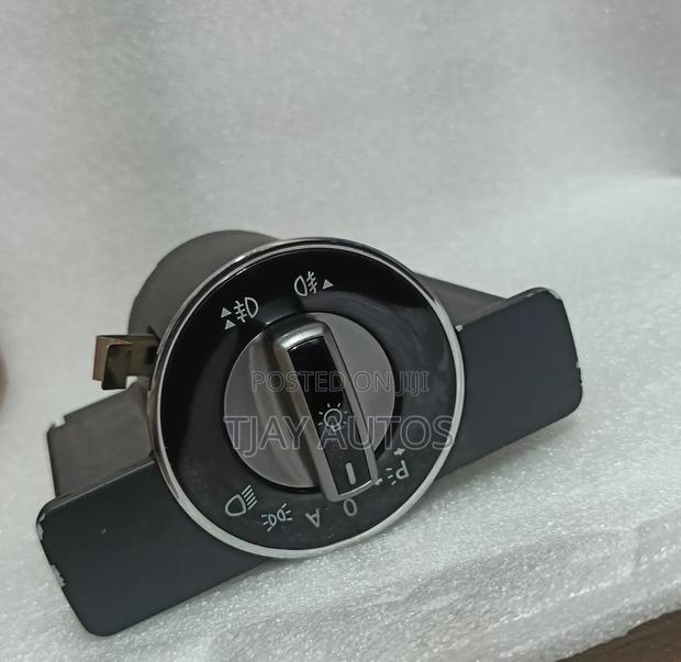 Mercedes W204 Headlight Light Switch Control Unit Button A - thumbnail 2