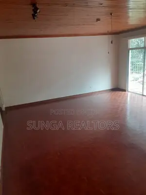 4bdrm Bungalow in Loresho Crescent for sale