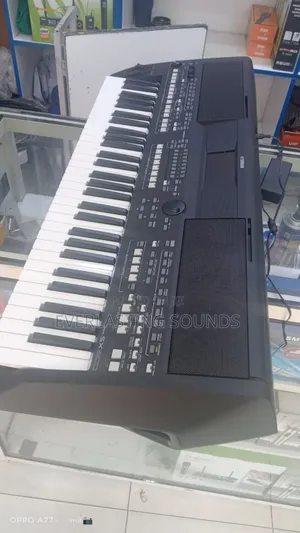 Yamaha PSR-Sx600
