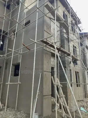 Scaffolding Tubes With Clamps for Hire