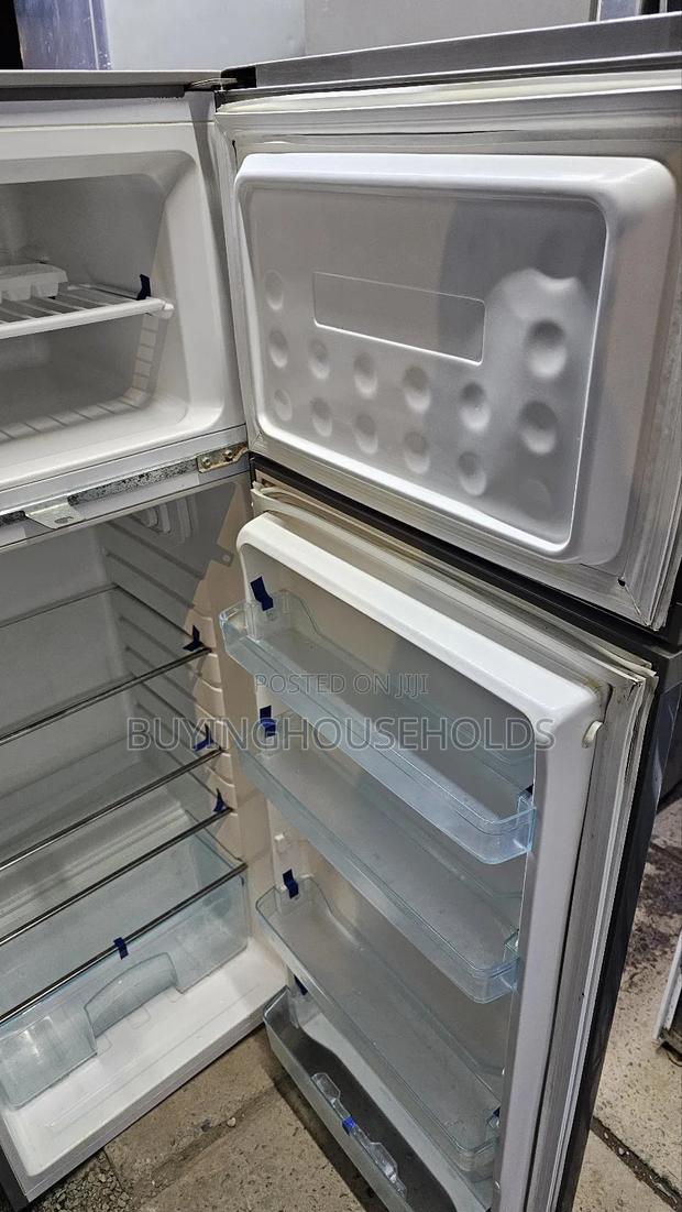 Ohms 215l Fridge,Used Slightly - thumbnail 5
