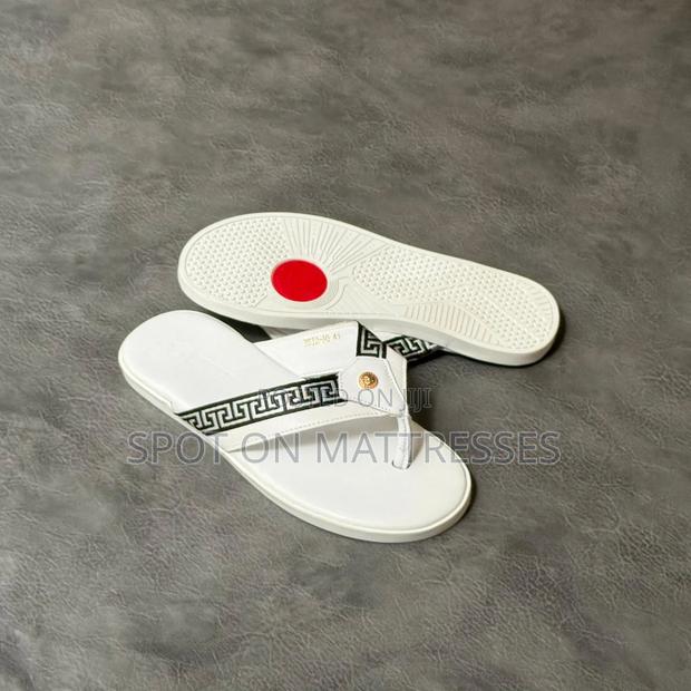 Fire Si Fire! Classic Gucci Sandals For Men. Available Sizes 39 - 46. - thumbnail 2